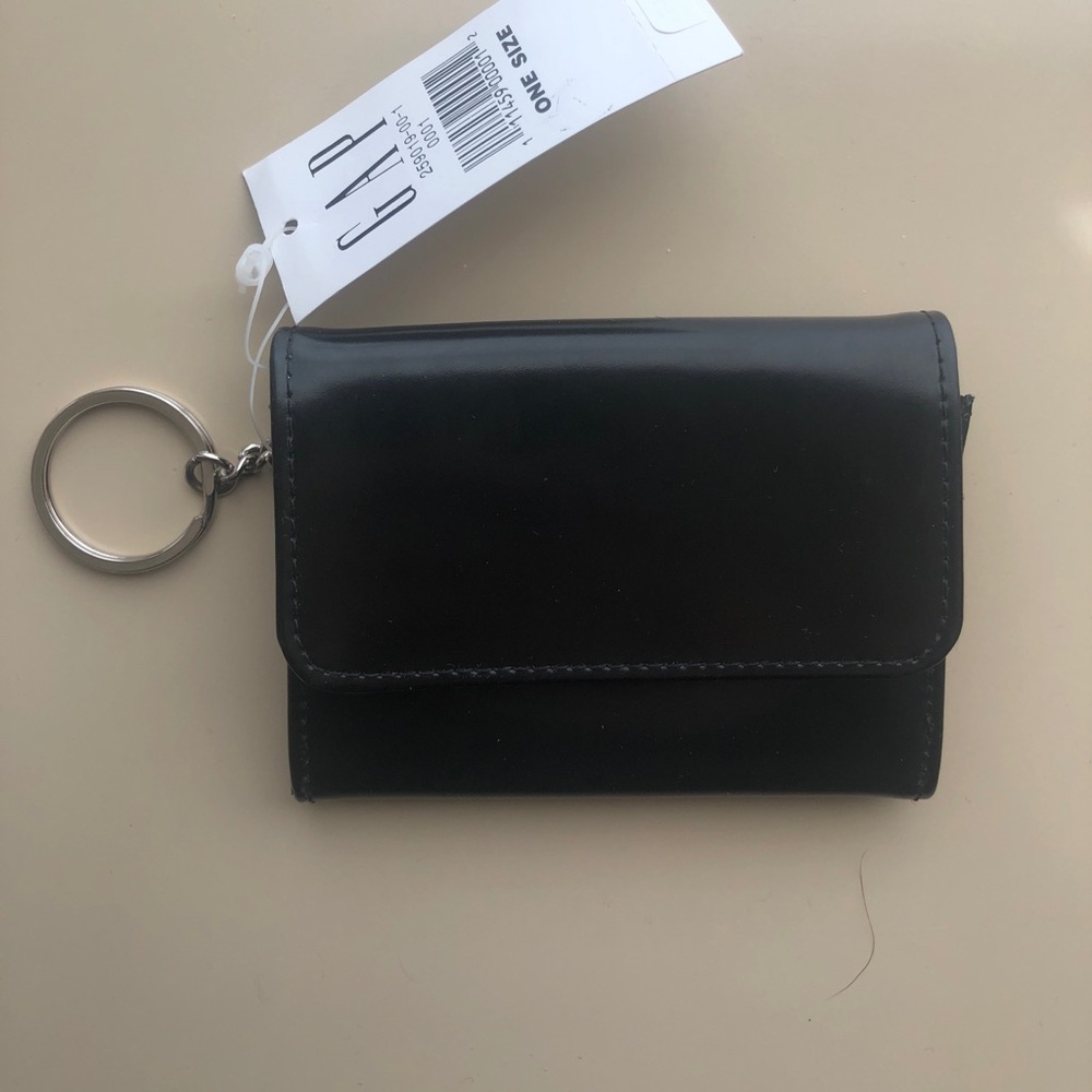 GAP PATENT LEATHER Coin/credit card/ID/key chain
